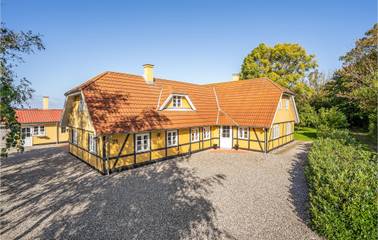 Ferienhaus für 14 Personen, mit Garten und Terrasse in Dannemare