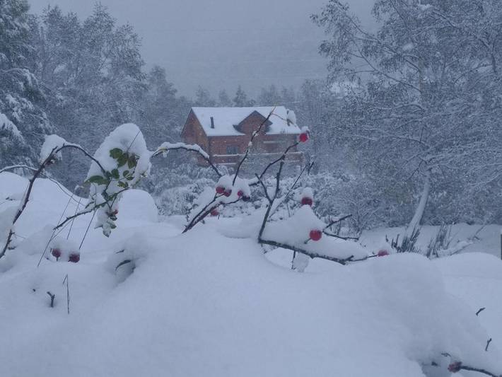 Gîte pour 8 personnes, avec Balcon et Terrasse ainsi que Jardin et Vue à L'Hospitalet-près-l'Andorre