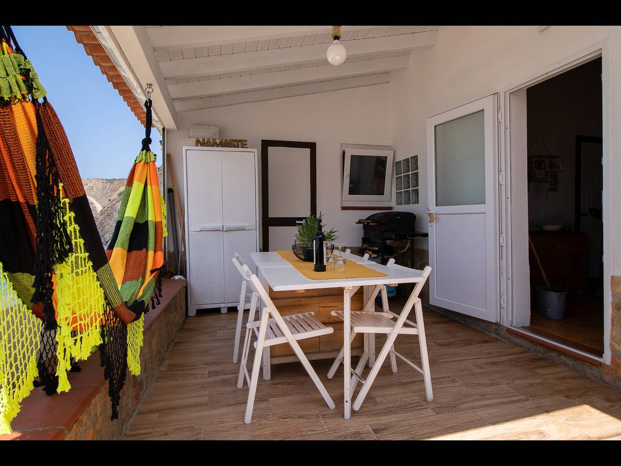 Wachen Sie mit Meerblick in diesem charmanten Haus in Aljezur auf in Arrifana, Aljezur