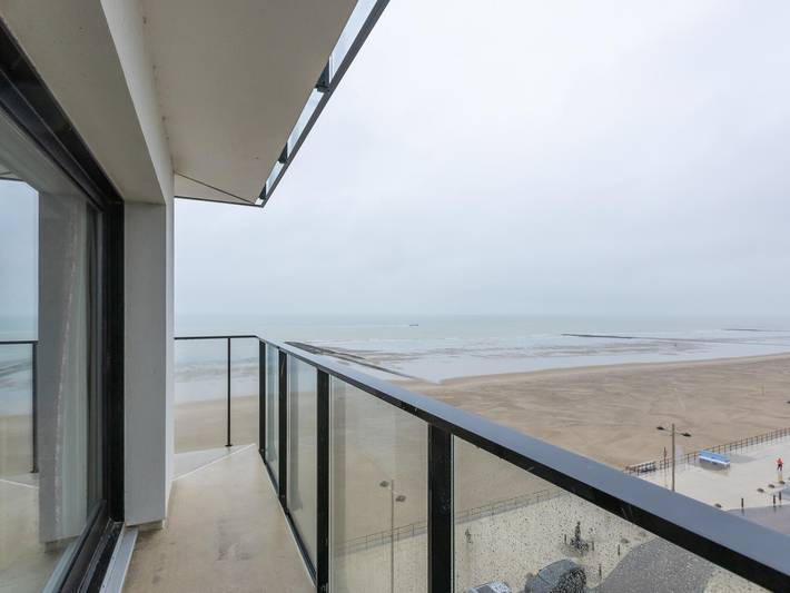 Corner studio with stunning sea views in Middelkerke, Belgian Coast