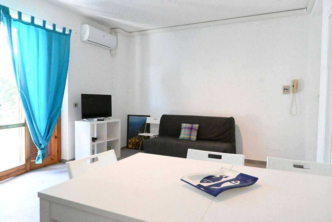 Apartamento entero, N305 – Numana, comfortable three-room apartment with garden in Sirolo, Riviera del Conero