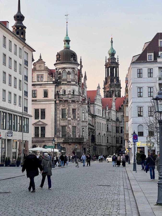 Ferienwohnung für 8 Personen in Dresden Striezelmarkt - 2