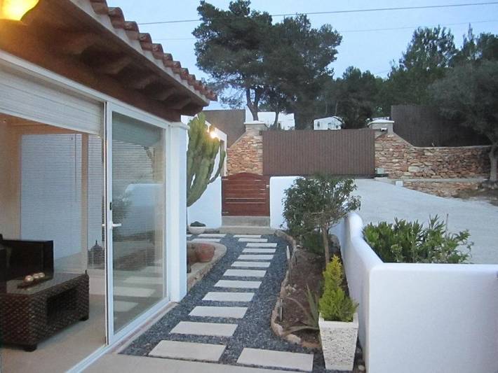 Location de vacances pour 4 personnes, avec jardin et vue à Cala Llenya - 4