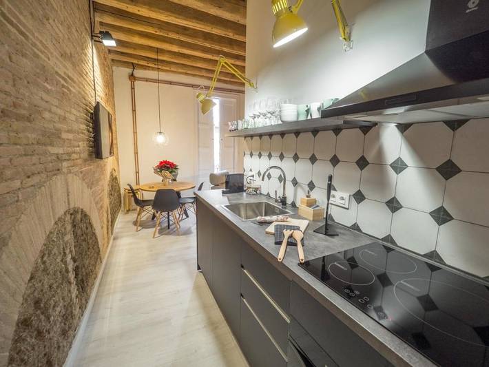 Gîte pour 11 personnes, avec vue et balcon à Vic - 2