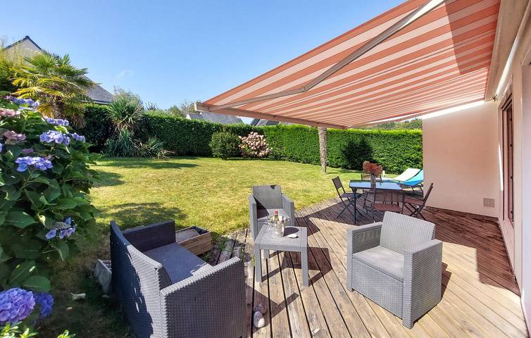Location de vacances pour 8 personnes, avec Terrasse et Jardin à Gouesnach - 4