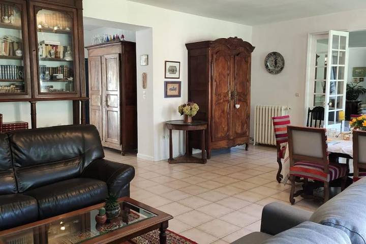 Gîte pour 6 personnes, avec jardin à Maisons-Laffitte - 2