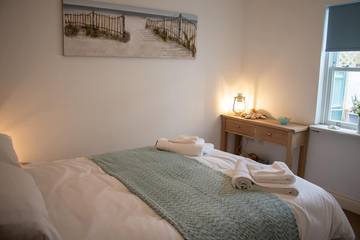 Holiday Apartment for 4 People in Eastbourne, East Sussex, Photo 1