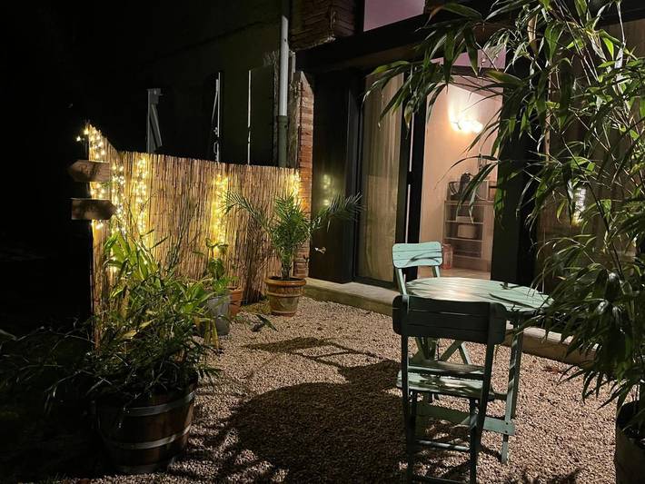 Location de vacances pour 2 personnes, avec jardin et vue à Villemur-sur-Tarn