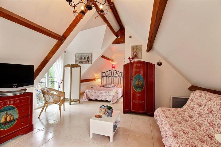 Gîte pour 2 personnes, avec terrasse et jardin à Baden (France) - 4