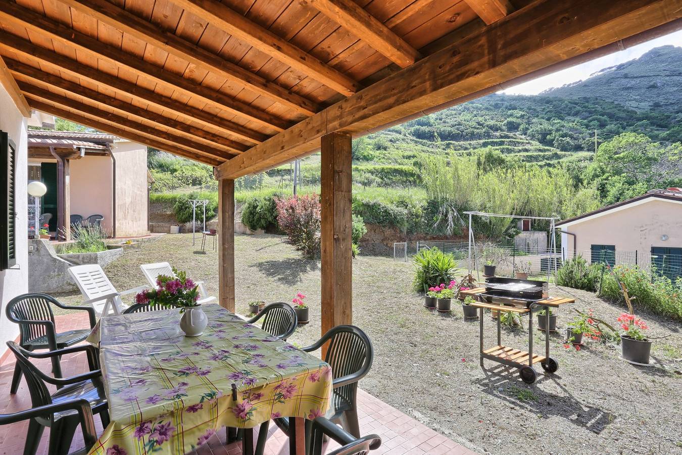 Appartamento intero, Vista panoramica sull'isola d'Elba e sul mare - Appartamenti Campo al Pero - 3 in Rio Nell'elba, Isola D'elba