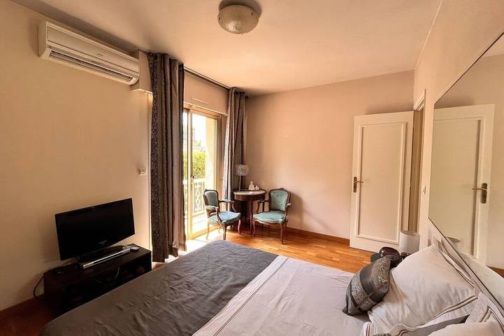 Villa für 8 Personen, mit Garten und Terrasse in Nizza - 4