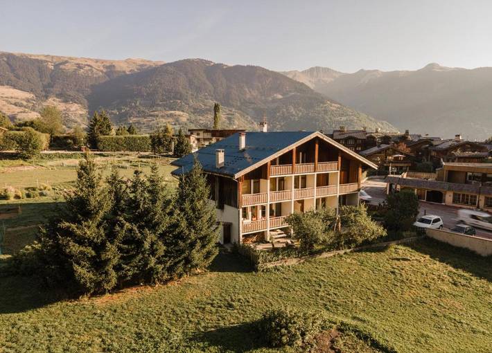 Hôtel pour 2 personnes, avec balcon ainsi que vue sur le lac et vue