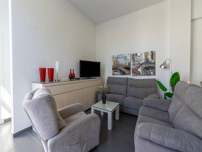Ferienhaus für 6 Personen, mit Terrasse und Garten sowie Kinderpool und Pool an der Costa Blanca - 2