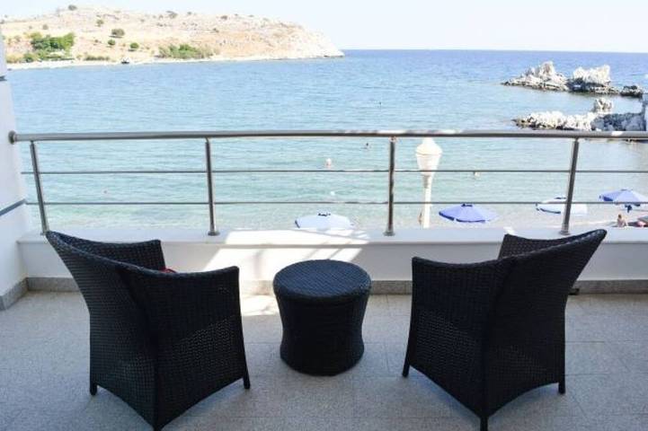 Villa für 6 Personen, mit Balkon - 1