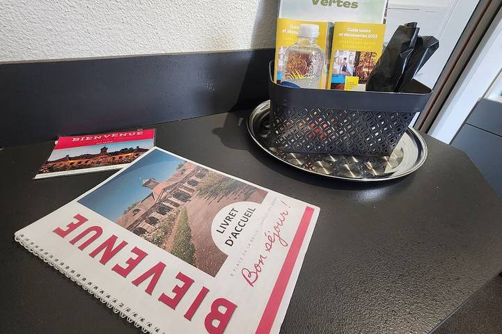 Apartamento entero, Apartamento encantador en el centro in Luxeuil-les-Bains, Alto Saona