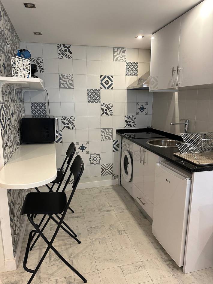 Hel lägenhet, Apartment 'Cantinho Lusitano in Bairro Alto' with Wi-Fi in Misericórdia, Costa de Lisboa