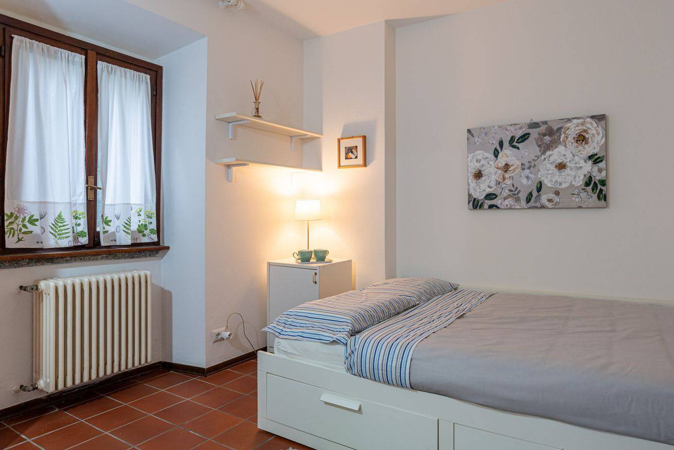 Geheel appartement, Como Pretty Studio Apartment! in Como, Comomeer