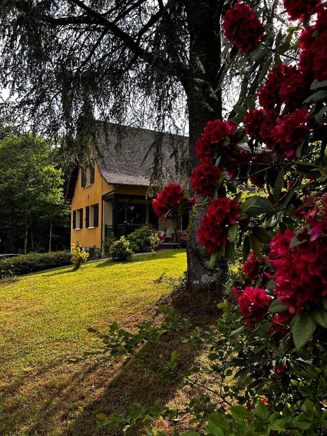Location de vacances pour 3 personnes, avec vue ainsi que terrasse et jardin à Saint-Estèphe (Dordogne) - 4