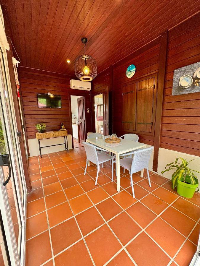 Location de vacances pour 4 personnes, avec jardin à Le Carbet - 2
