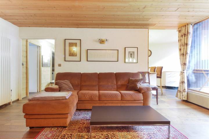 Gîte pour 6 personnes, avec balcon dans Office De Tourisme De Chamonix - 4