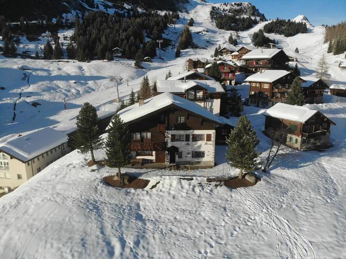 Ferienwohnung für 4 Personen, mit Terrasse und Garten sowie Ausblick in Riederalp