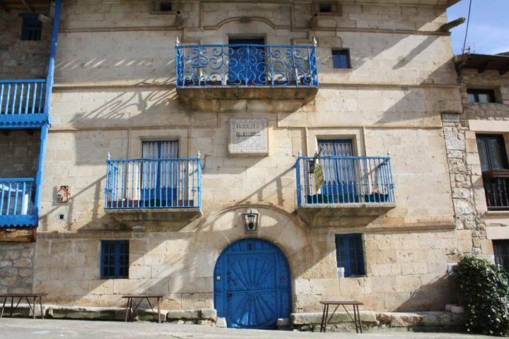 Hotel para 5 personas, con Vistas en Valle de Sedano - 2