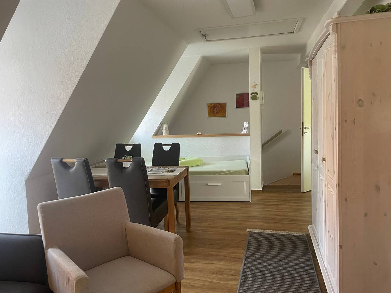 Ganze Ferienwohnung, Apartment mit Balkon in Quedlinburg, Harzvorland