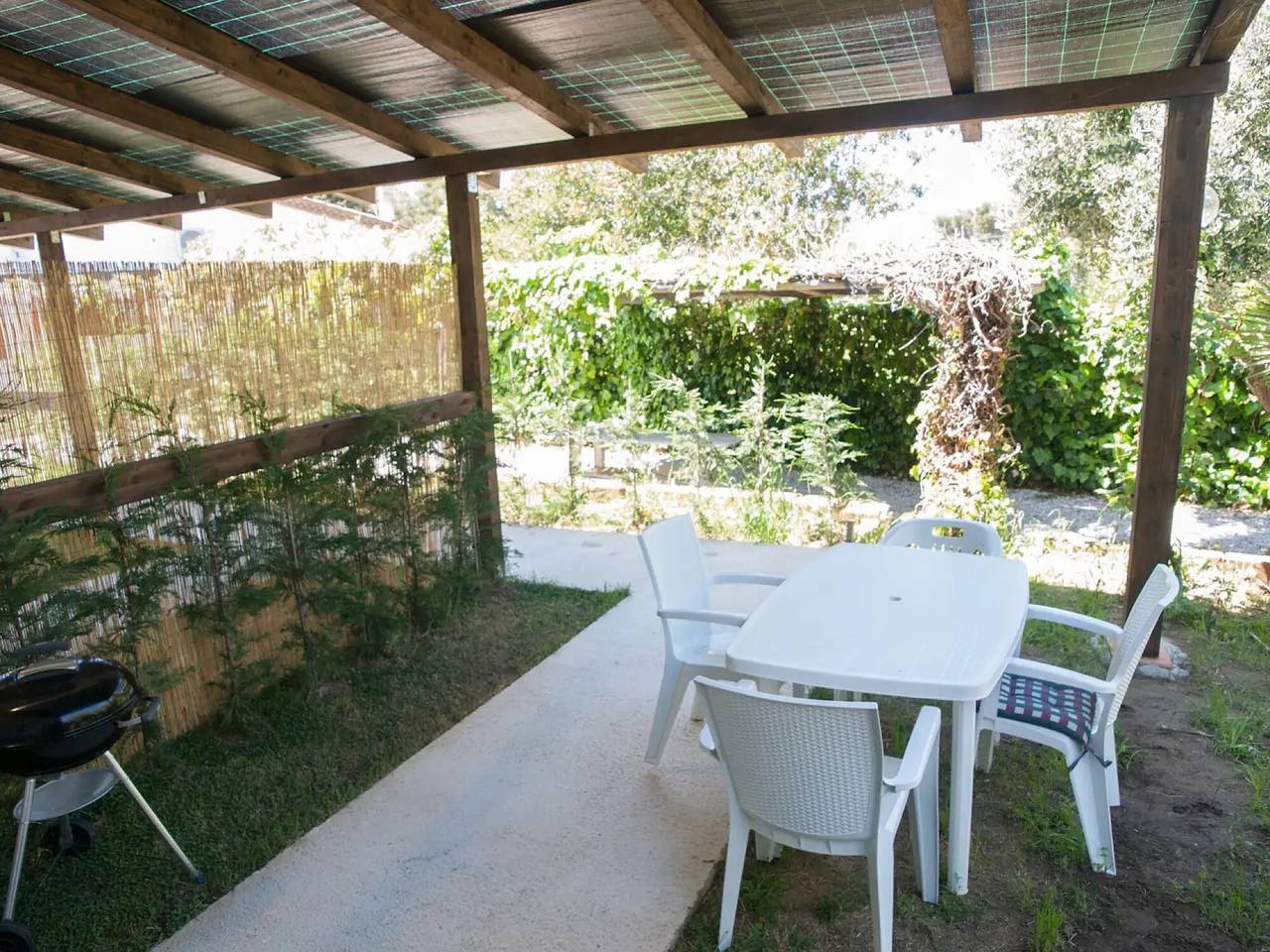 Farmhouse 'Trilocale Vicino Al Mare' with Private Garden, Wi-Fi and Air Conditioning in Piombino, Etruscan Coast