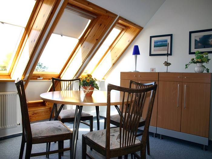 Ferienwohnung für 3 Personen, mit Balkon/Terrasse und Terrasse in Husum - 2