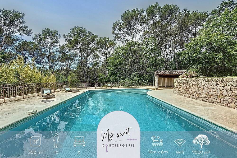 Villa de Luxe au Style Provençal, Piscine, vue Dominante sur la Nature in Roquefort-les-Pins, Mittelmeerküste (Frankreich)