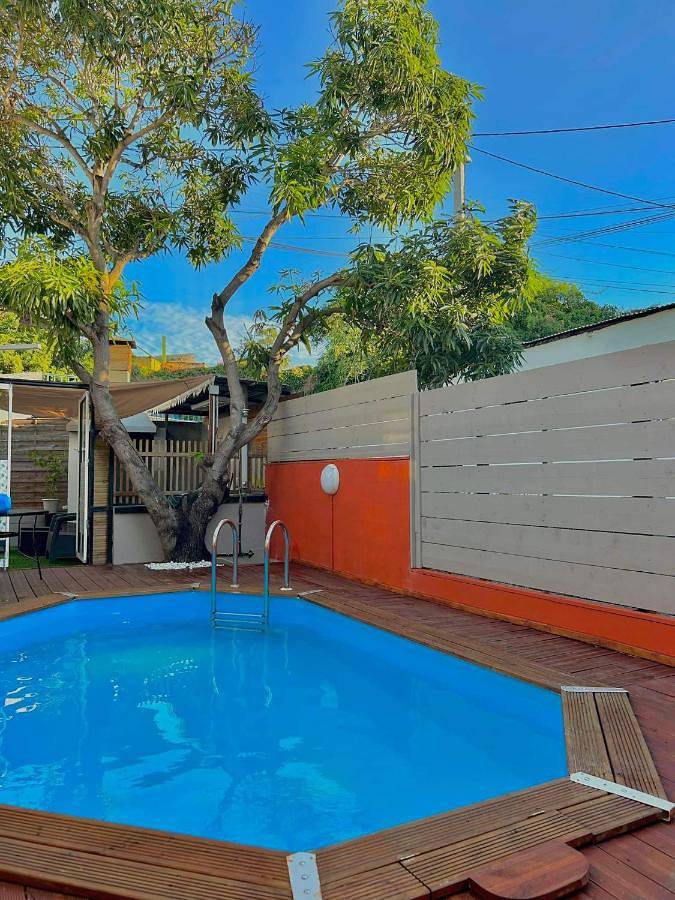 Appartement de vacances pour 8 personnes, avec piscine et jardin