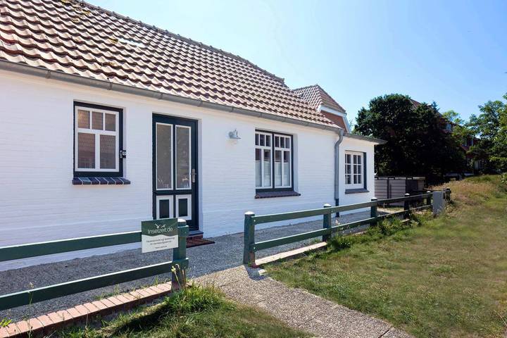 Ferienhaus für 4 Personen, mit Terrasse auf Spiekeroog - 3
