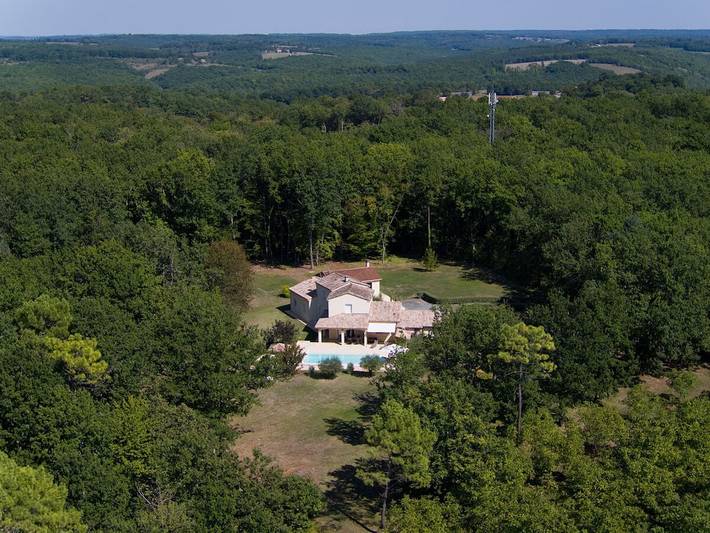 Location de vacances pour 6 personnes, avec jardin et piscine, animaux acceptés dans Beaumontois en Périgord - 2