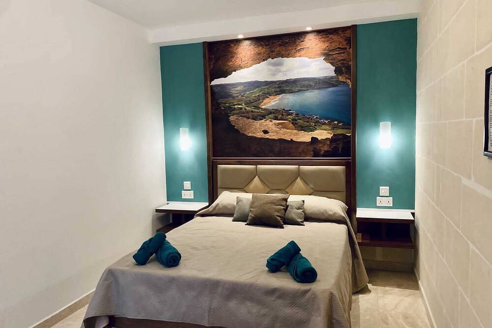 Luxury bed and breakfast with views in Nadur, Gozo