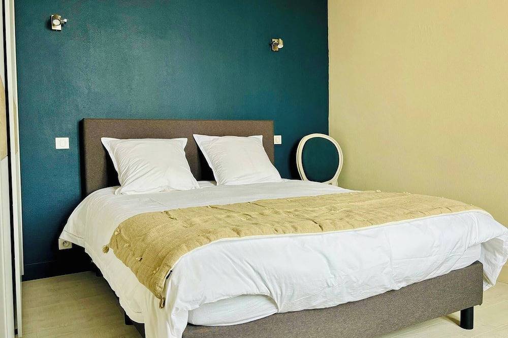 L'Armada, proche gare et centre, in La Rochelle, La Rochelle region