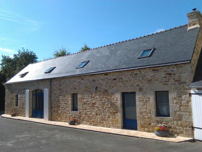 Gîte pour 4 personnes, avec jacuzzi ainsi que terrasse et jardin, animaux acceptés à Plogonnec - 2