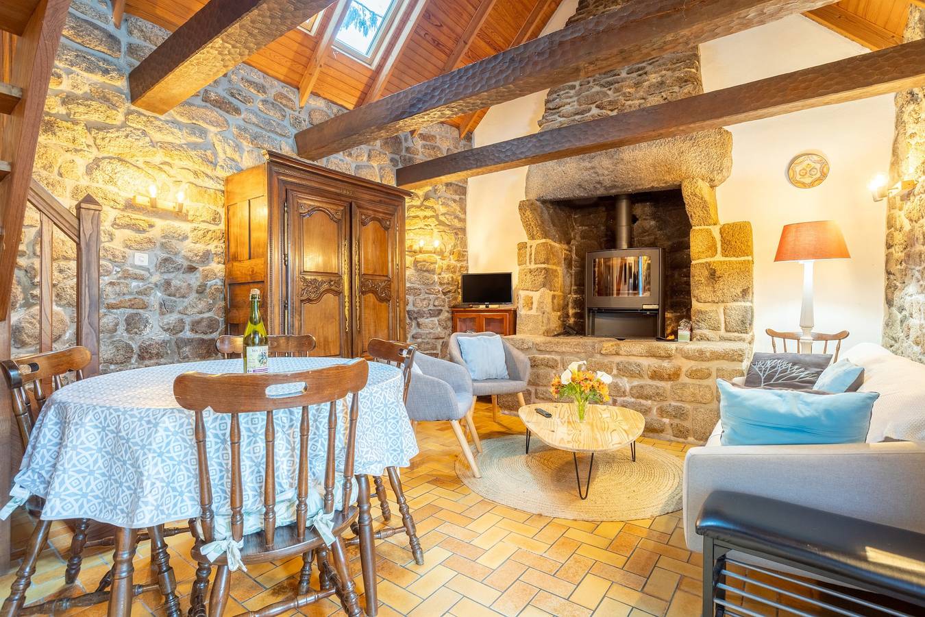 Maison bretonne de caractère avec piscine partagée  in Ergué-Gabéric, Région de Quimper