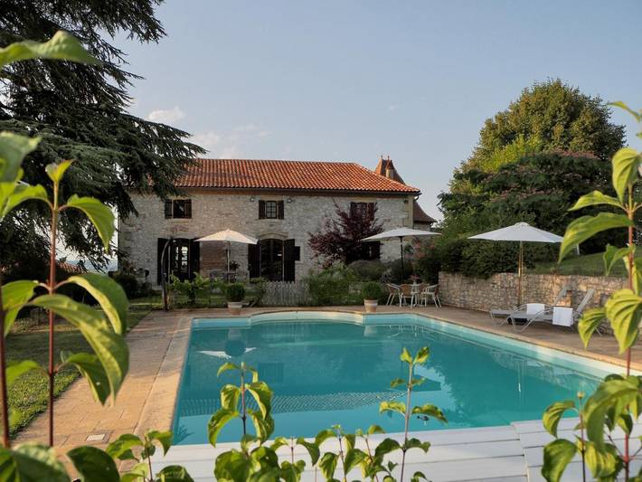 Location de vacances pour 2 personnes, avec piscine ainsi que jardin et vue à Penne-d'Agenais - 3