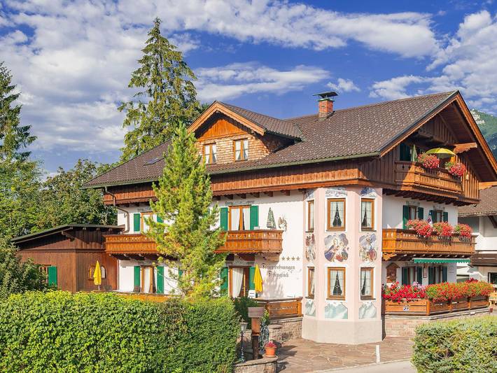 Ferienwohnung für 2 Personen, mit Garten und Balkon, kinderfreundlich in Krün - 2