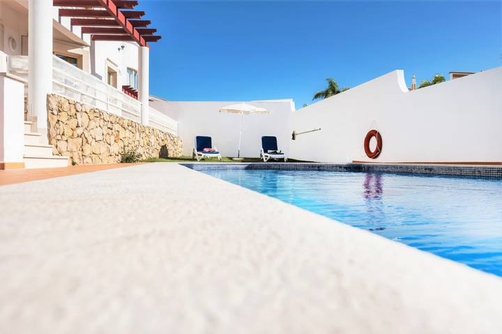 Villa Melanesia in Albufeira e Olhos de Água, District de Faro