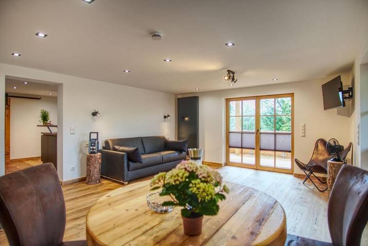 Ferienwohnung für 6 Personen, mit Balkon und Terrasse sowie Garten und Ausblick in Prem - 3