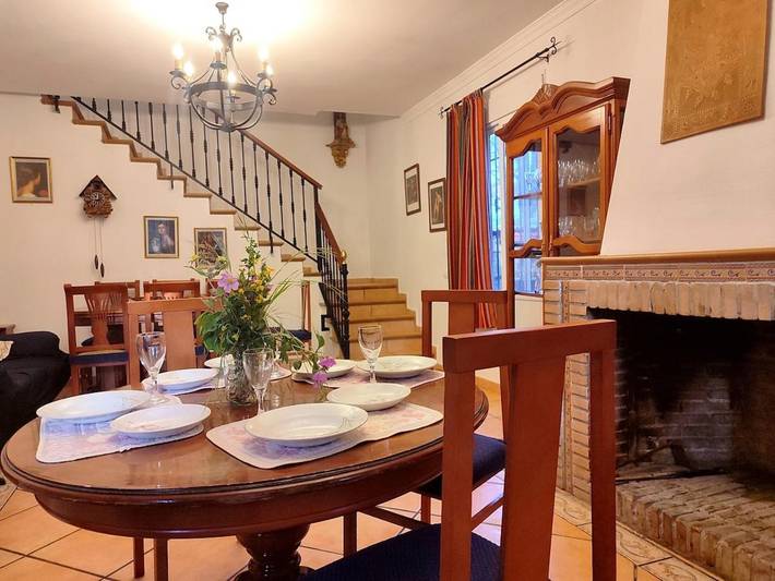 Casa rural para 14 personas, con Balcón y Terraza además de Jardín y Piscina en Santa María de Trassierra - 4