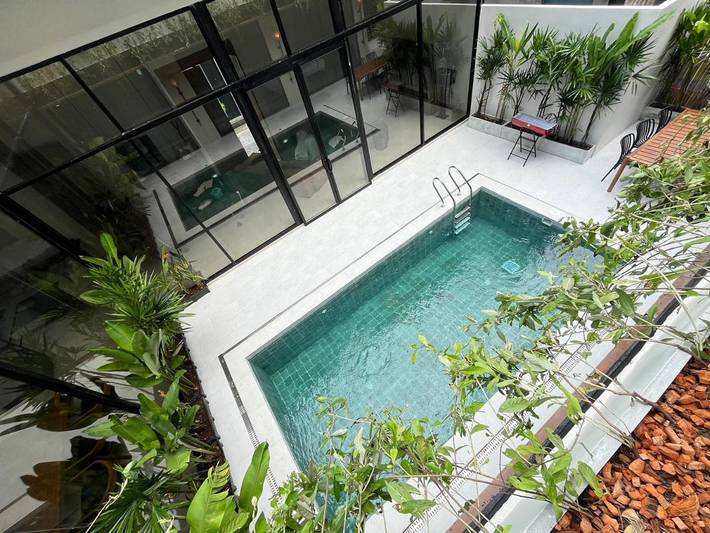 Villa pour 16 personnes, avec jardin ainsi que piscine et vue, animaux acceptés à Pattaya - 4