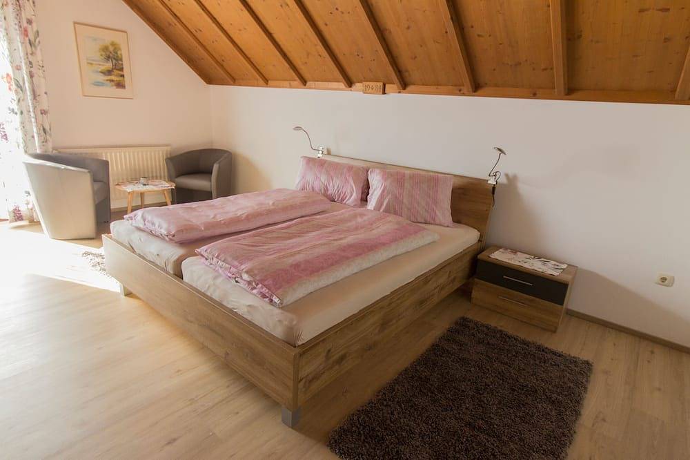 Ganze Wohnung, Ferienwohnung Claudia mit See und Bergblick in Faistenau, Salzkammergut