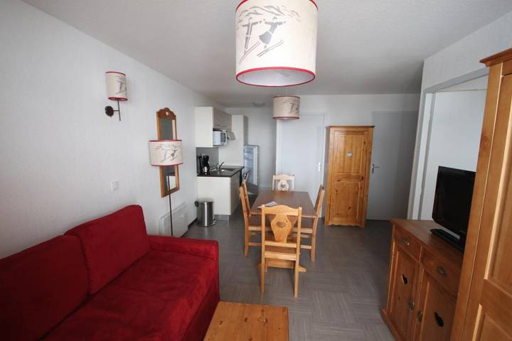 Appartement de vacances pour 6 personnes, avec balcon ainsi que piscine et jacuzzi