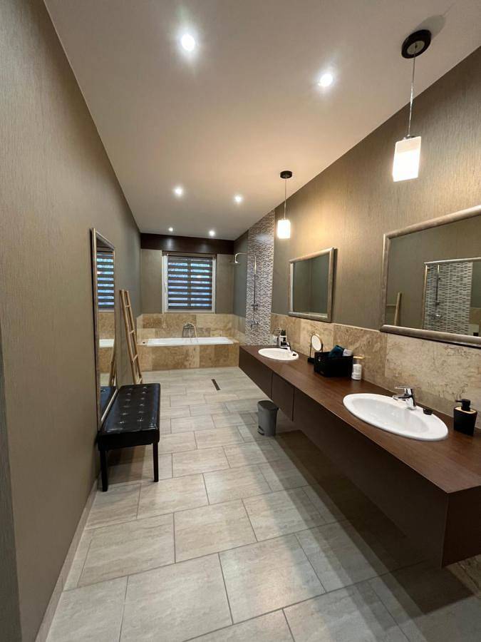 Villa für 8 Personen, mit Pool und Garten sowie Whirlpool am Balaton - 2