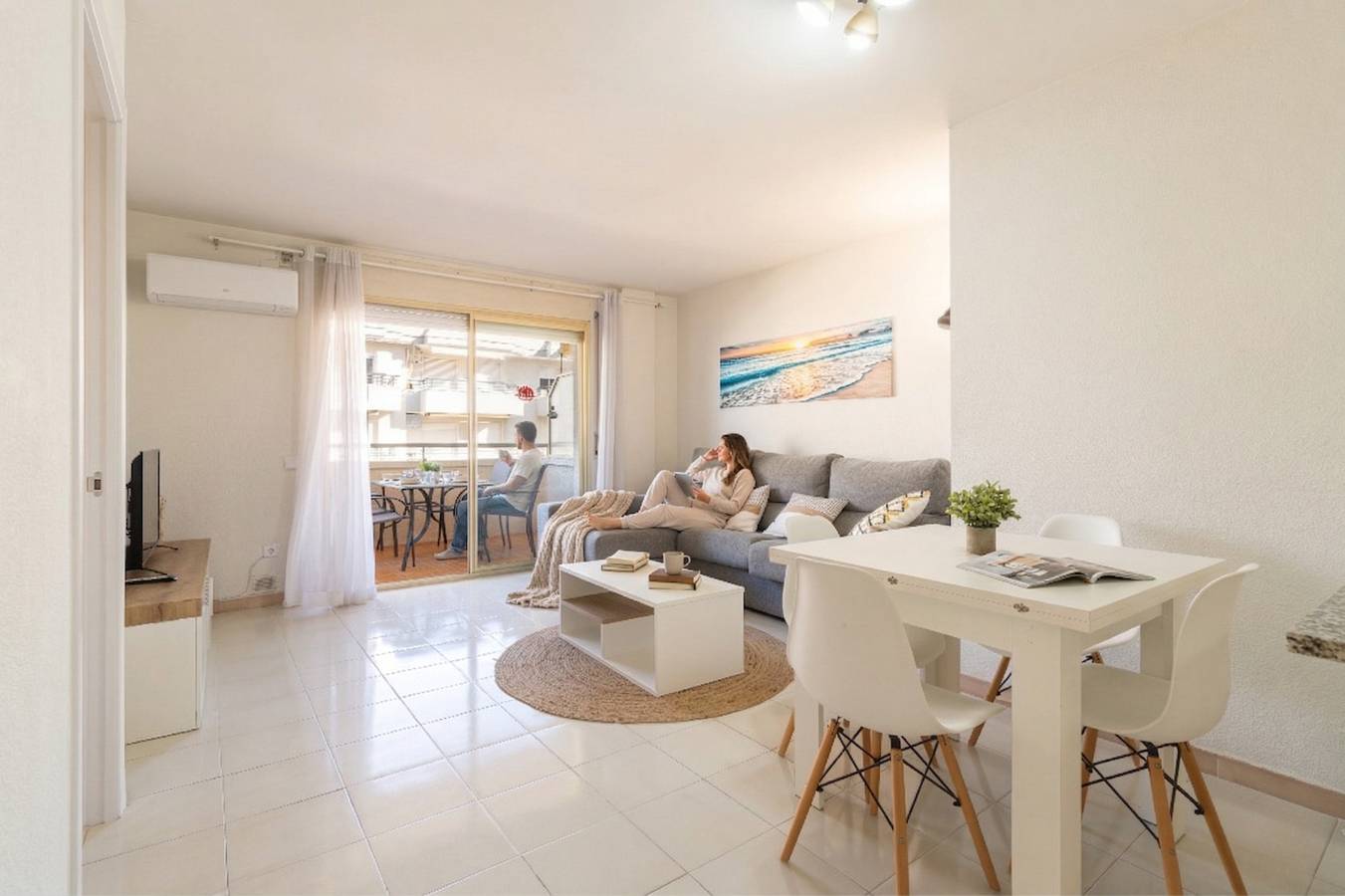 Apartamento entero, La Pineda | Playa 1min | Piscina | Terraza | Ac in La Pineda, Platja de la Pineda