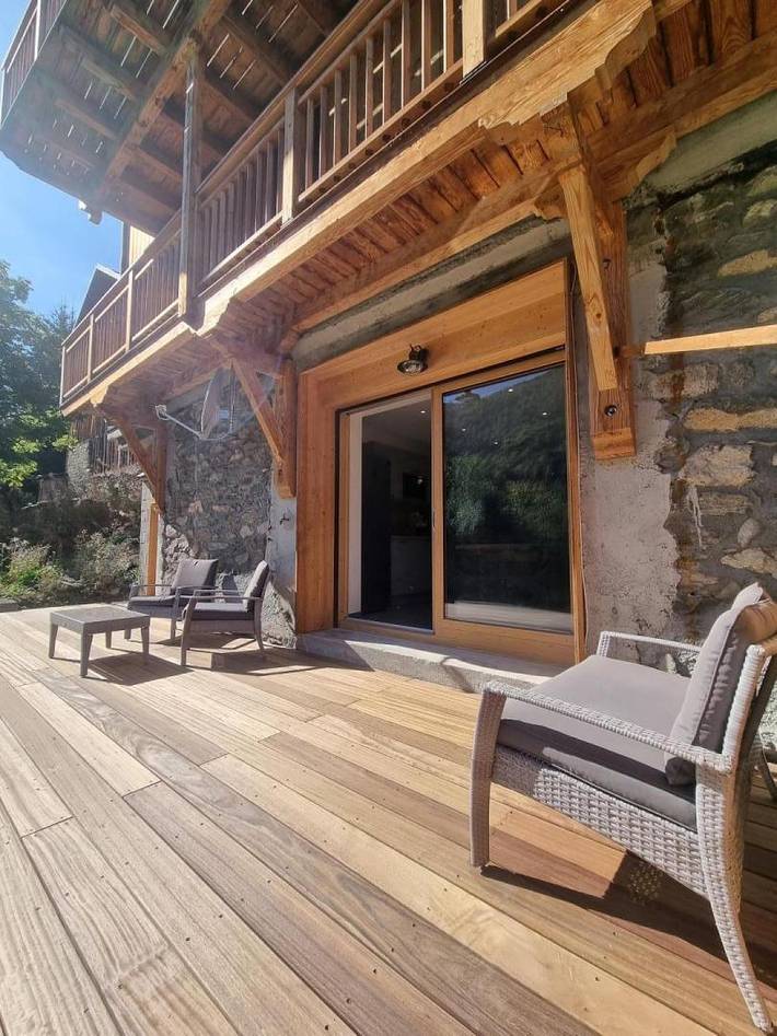 Gîte pour 8 personnes, avec terrasse ainsi que sauna et jacuzzi à La Léchère - 4