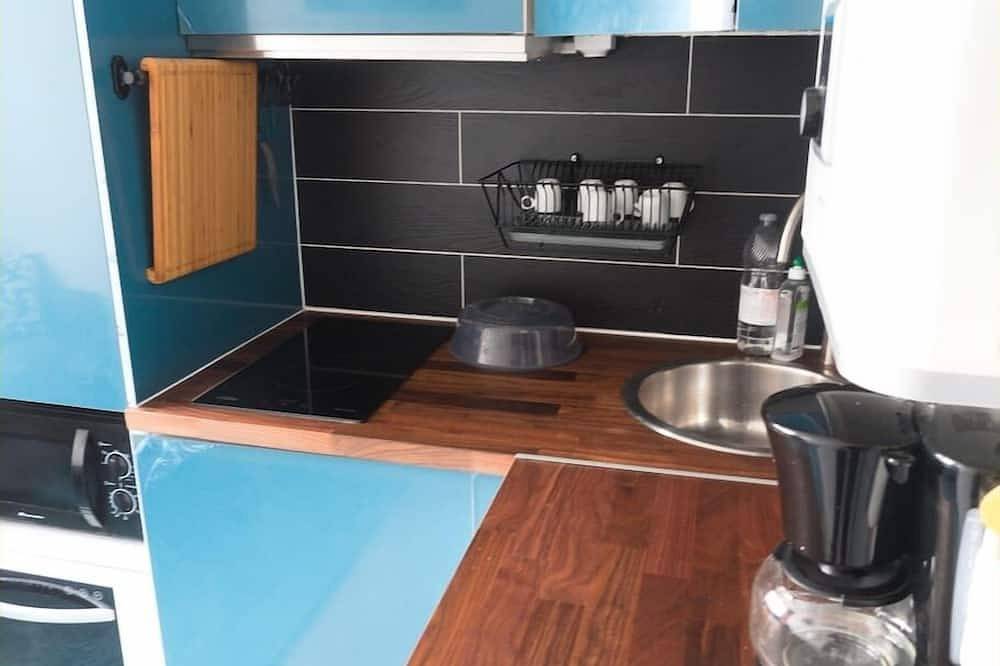 Entire apartment, Cozy 1 Bedroom close to Paris in Créteil, Val-de-Marne