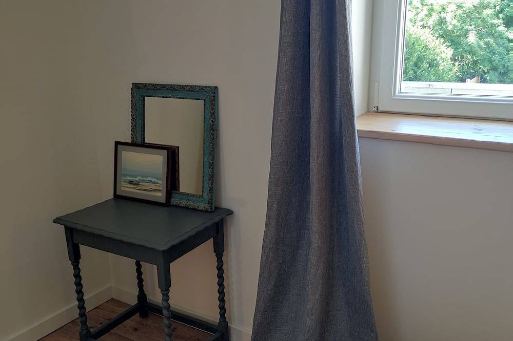 Charming fisherman's cottage with garden 5 minutes from the beach in Port-Louis, Côte des Mégalithes